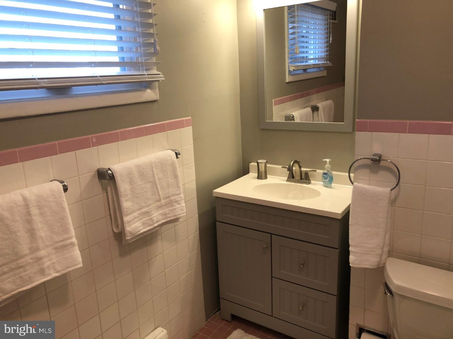 9214 Burbank Road Philadelphia, PA 19115 - Photo 21 of 24