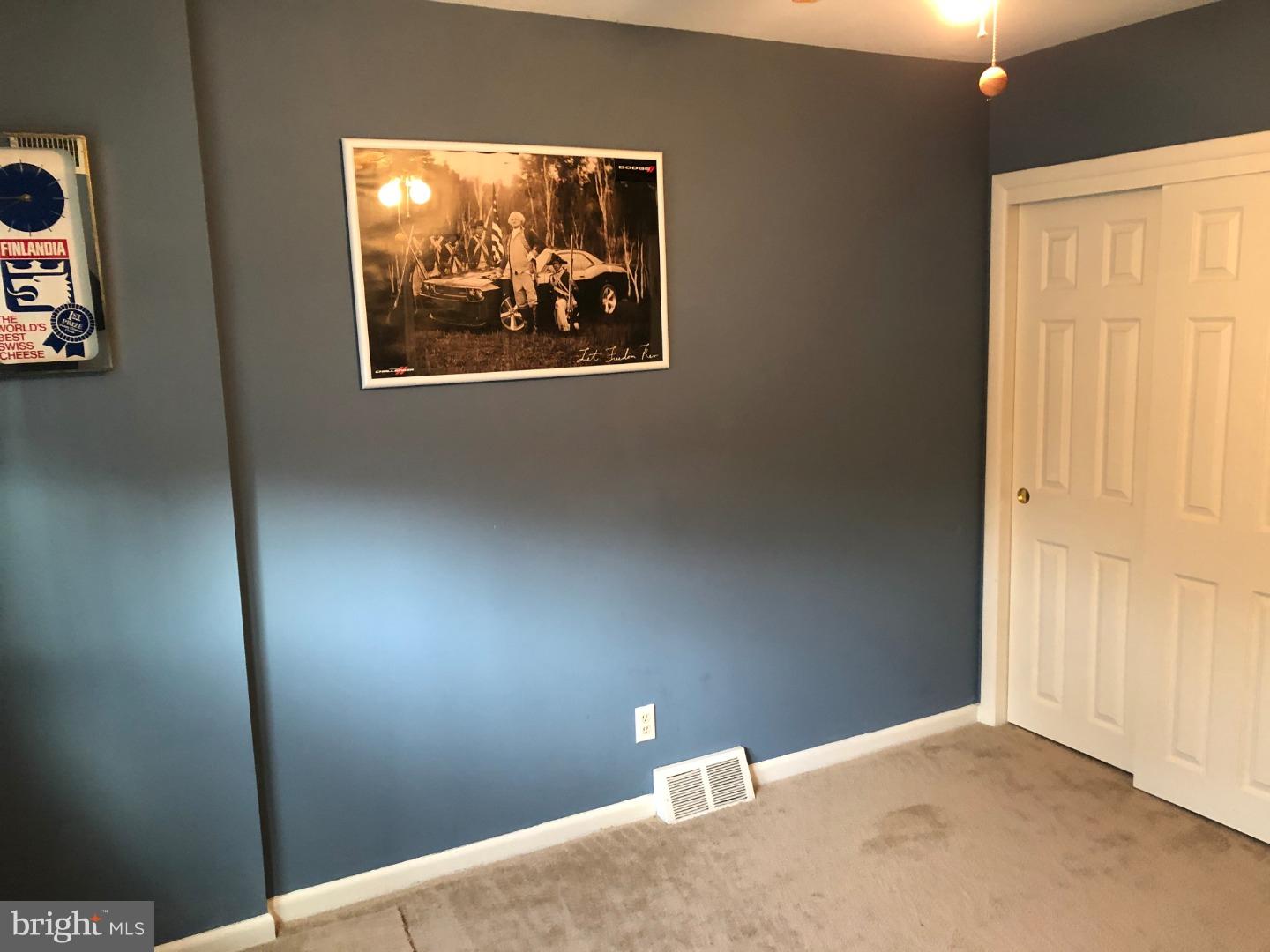 9214 Burbank Road Philadelphia, PA 19115 - Photo 24 of 24