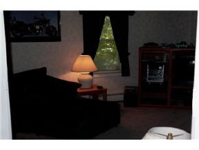 8 Garvin Road Derry, NH 03038 - Photo 4 of 9