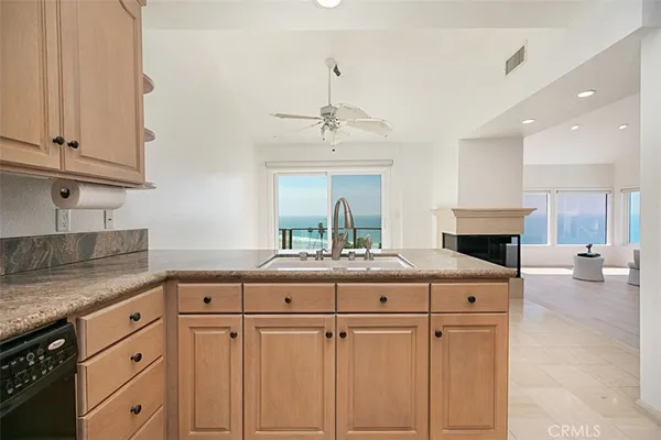 $9,000 | 408 Pasadena Court, San Clemente, CA 92672