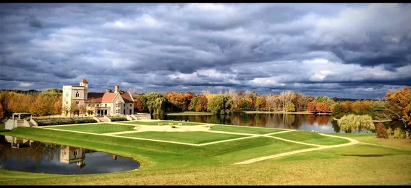$4,500,000 | 17519 Lincoln Road, Harvard, IL 60033