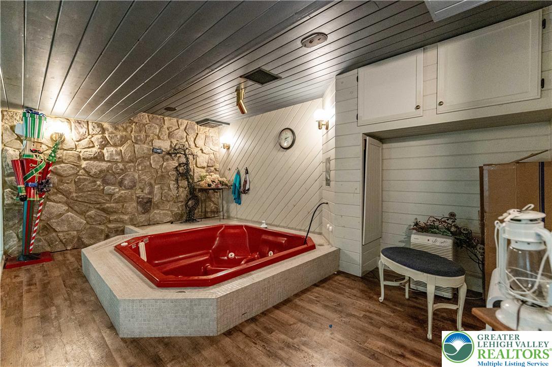 518 Bauer Road Bath, PA 18014 - Photo 44 of 59