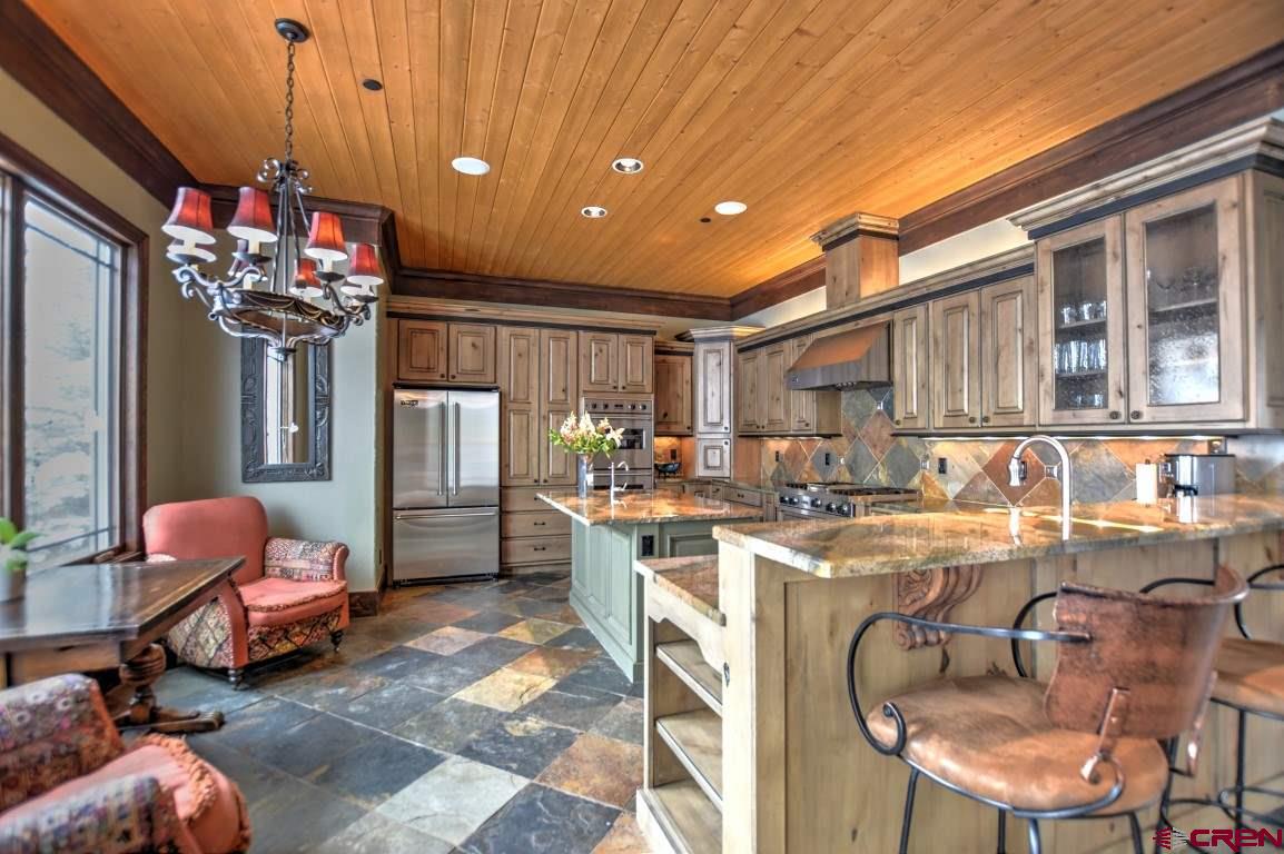 302 Maverick Lane Montrose, CO 81403 - Photo 10 of 35