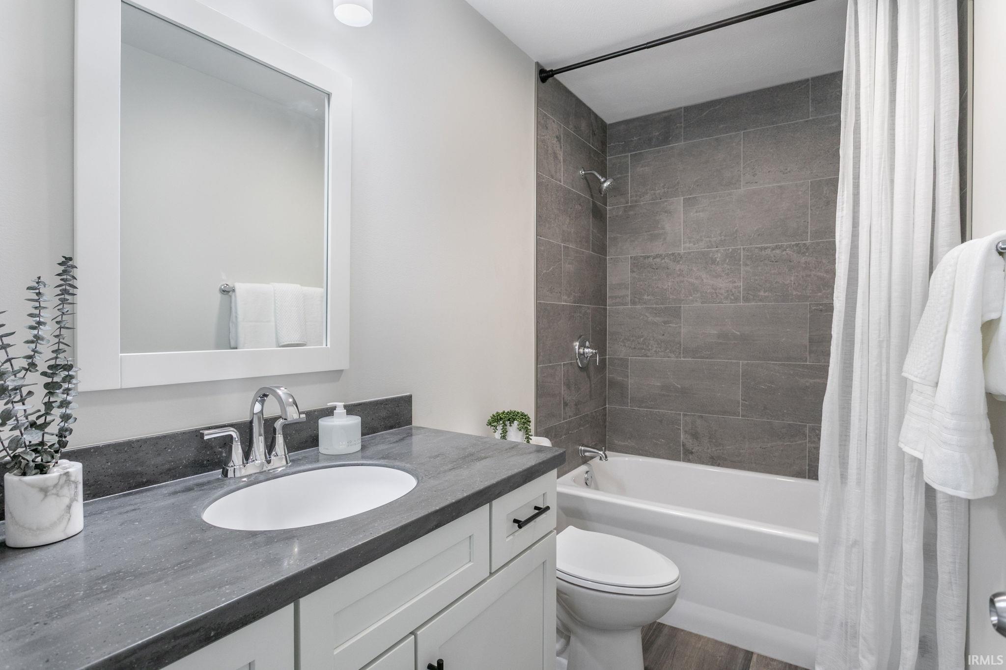 5428 Raleigh Drive South Bend, IN 46614 - Photo 20 of 33