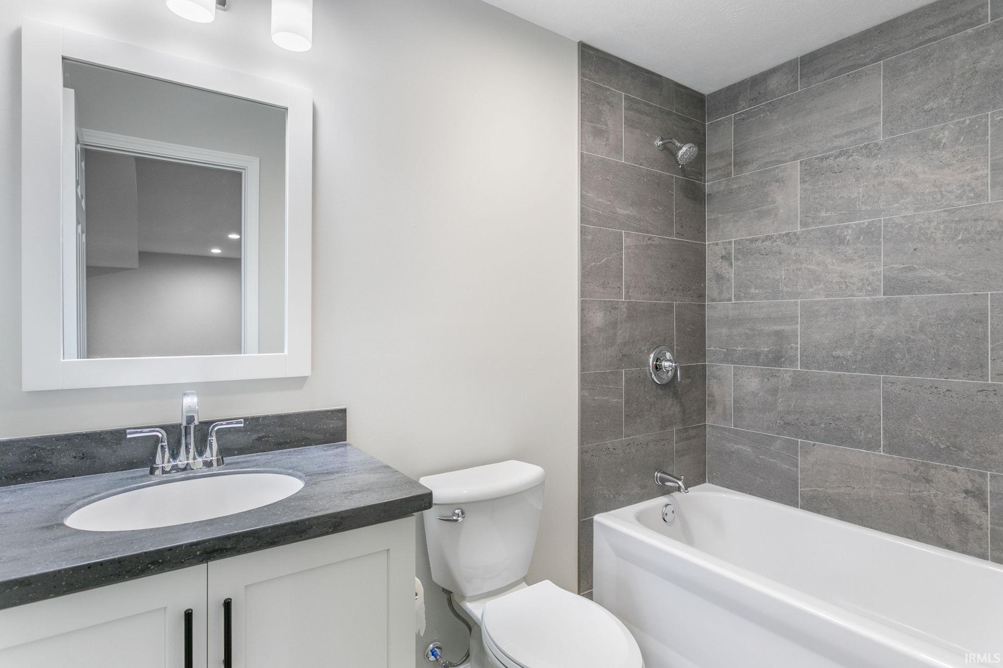 5428 Raleigh Drive South Bend, IN 46614 - Photo 26 of 33