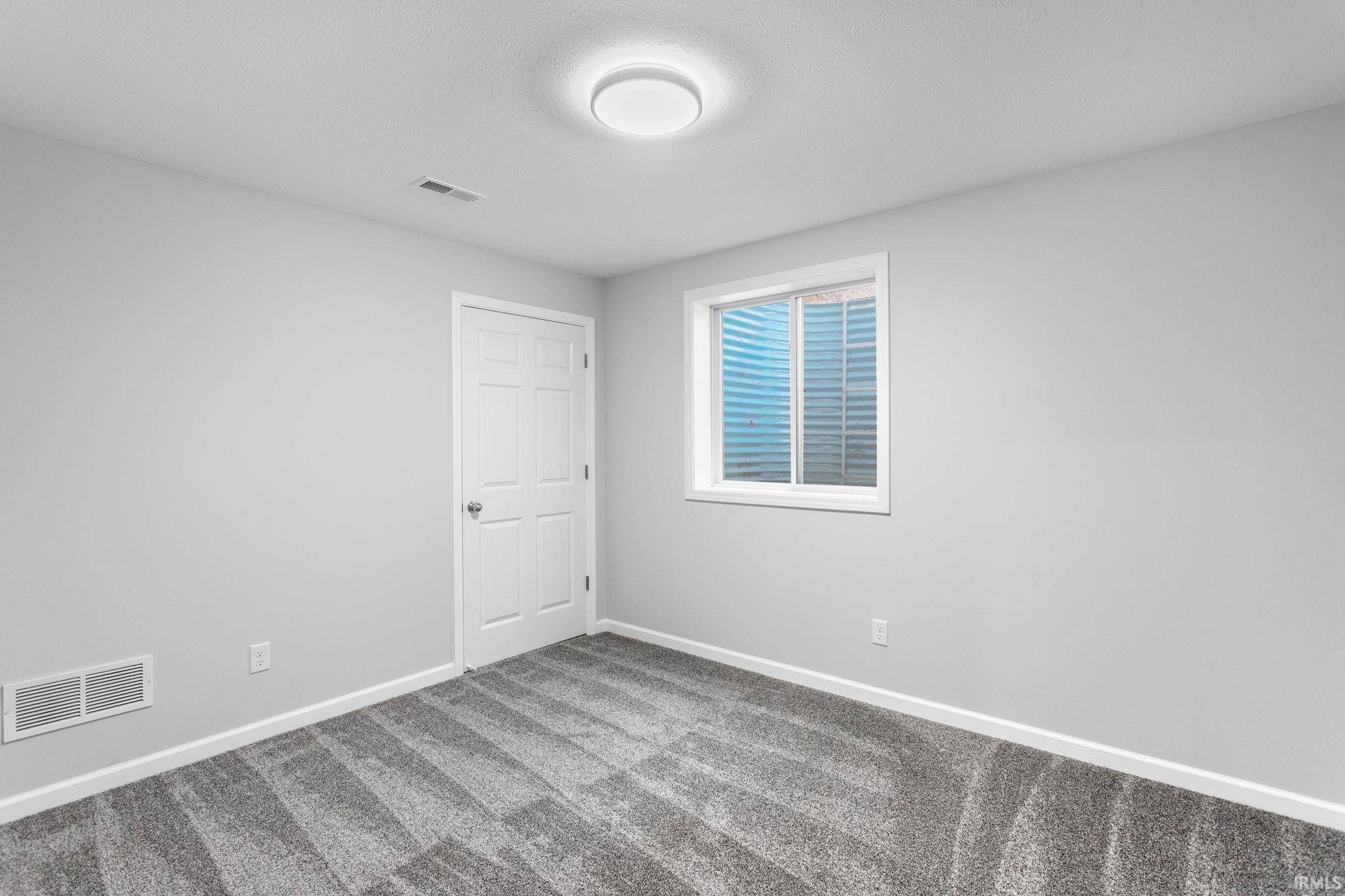 5428 Raleigh Drive South Bend, IN 46614 - Photo 27 of 33