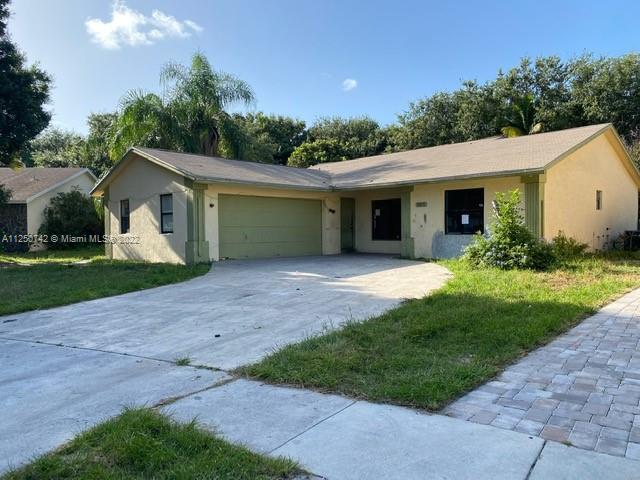 5815 Autumn Ridge Road Lake Worth, FL 33463 - Photo 1 of 25 Gallery Image 1