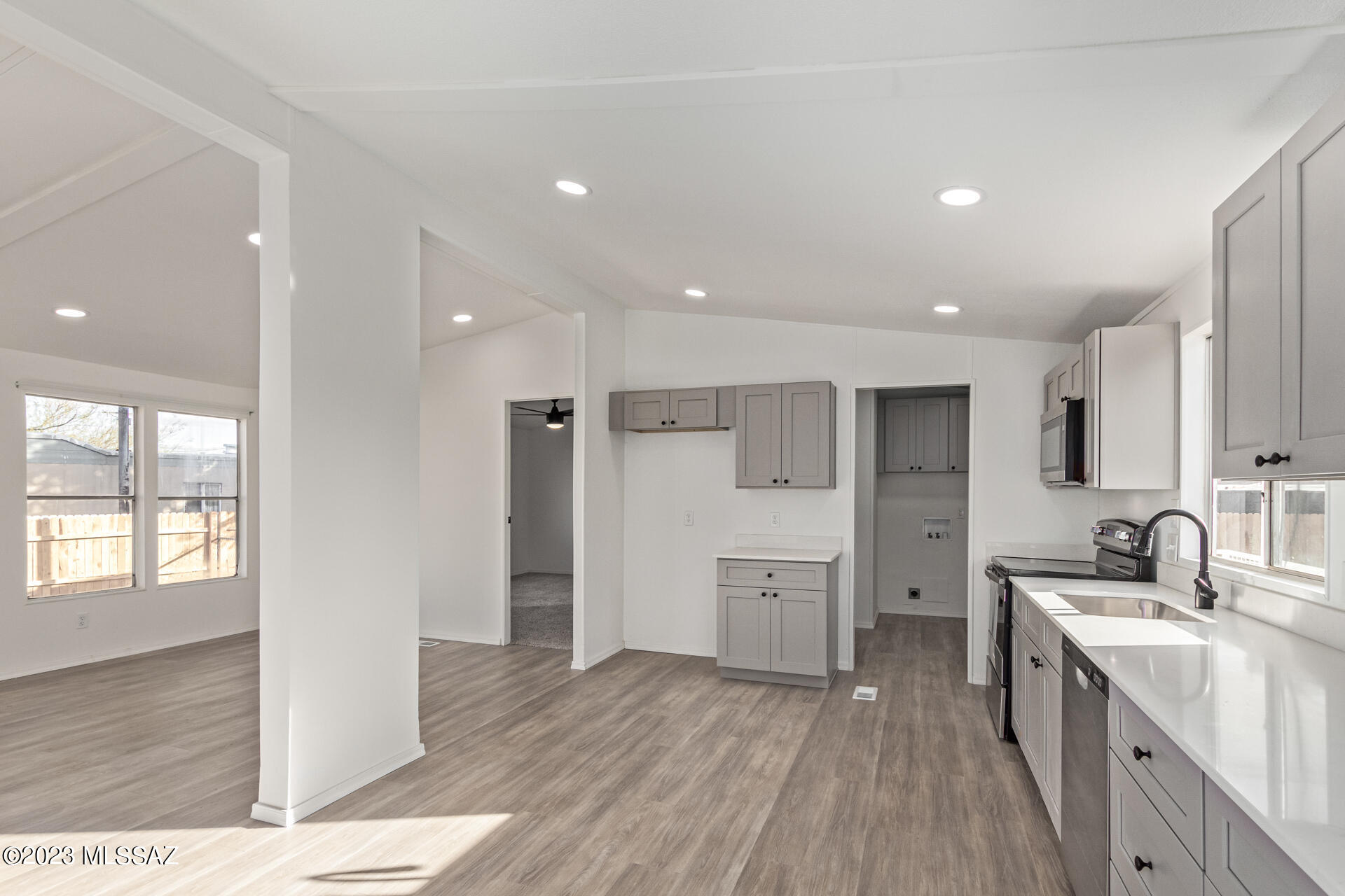 2831 West Alvaro Road Tucson, AZ 85746 - Photo 13 of 25 Gallery Image 13