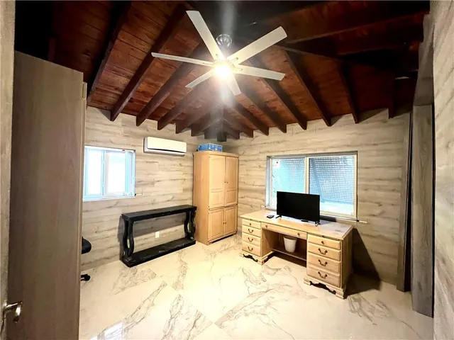 $8,500 | 720 Northeast 28th Avenue, Pompano Beach, FL 33062