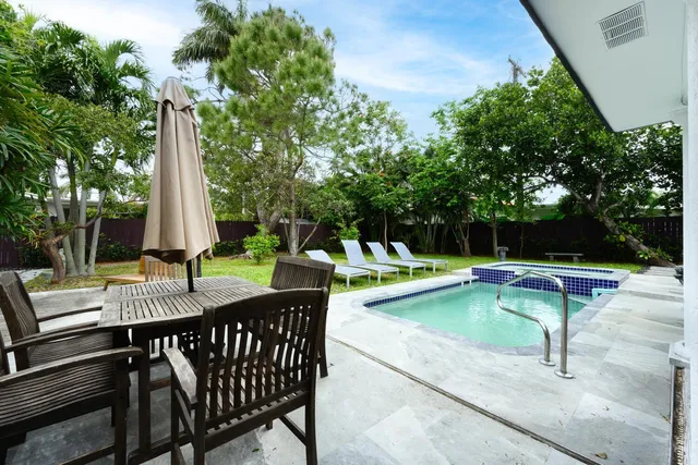 $1,300,000 | 1629 South Lakeside Drive, Lake Worth Beach, FL 33460