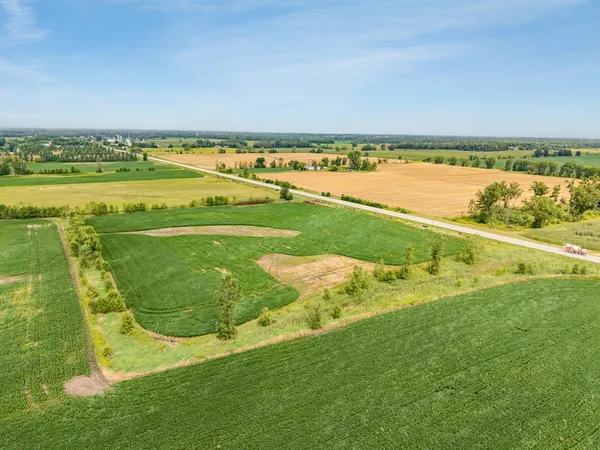 $799,000 | N3879 State Highway, Pulaski, WI 54162