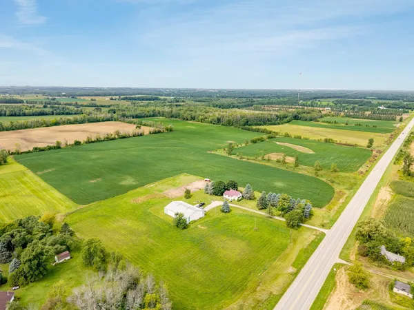 $799,000 | N3879 State Highway, Pulaski, WI 54162