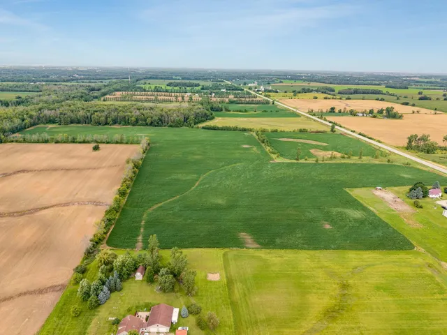 $839,900 | N3879 State Highway, Pulaski, WI 54162