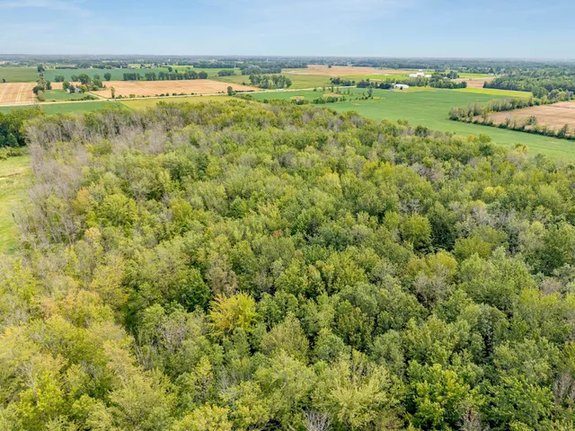 $839,900 | N3879 State Highway, Pulaski, WI 54162