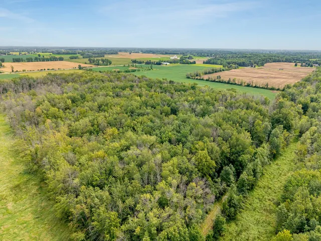 $839,900 | N3879 State Highway, Pulaski, WI 54162