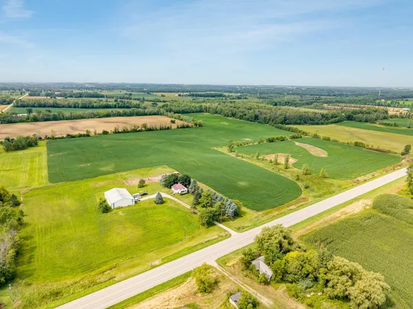 $799,000 | N3879 State Highway, Pulaski, WI 54162
