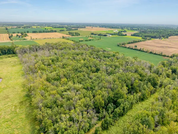 $799,000 | N3879 State Highway, Pulaski, WI 54162