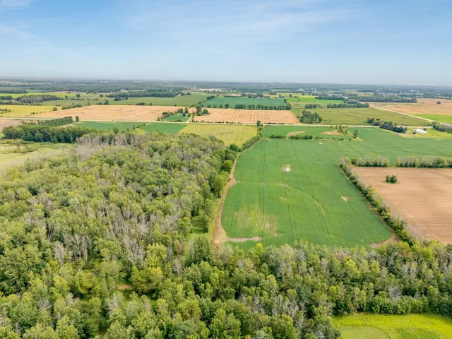 $839,900 | N3879 State Highway, Pulaski, WI 54162