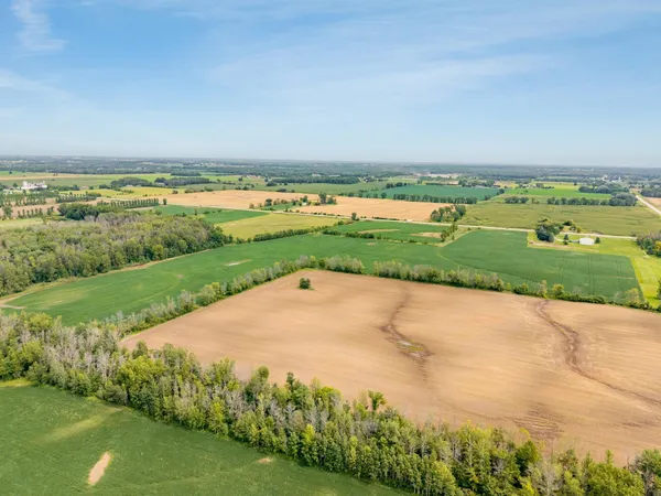 $799,000 | N3879 State Highway, Pulaski, WI 54162