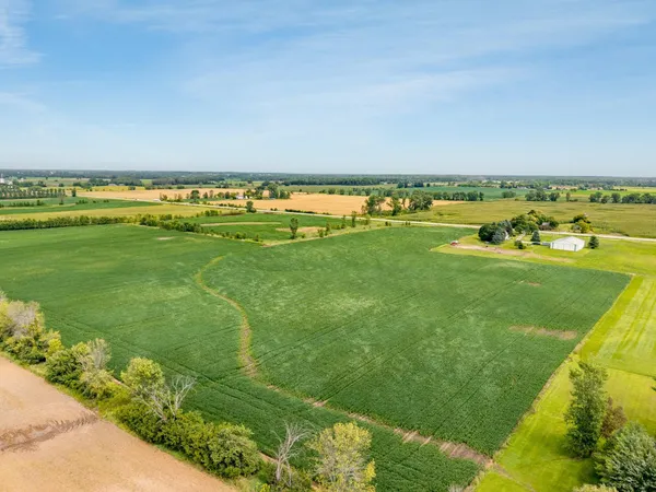 $799,000 | N3879 State Highway, Pulaski, WI 54162