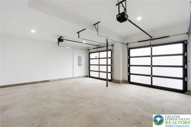 $599,900 | 1330 Lincoln Street, Catasauqua, PA 18032