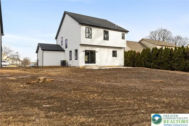 $599,900 | 1330 Lincoln Street, Catasauqua, PA 18032