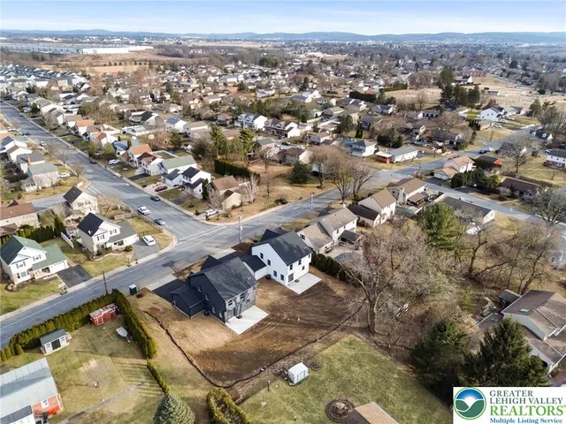 $599,900 | 1330 Lincoln Street, Catasauqua, PA 18032