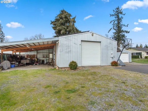 $799,000 | 12063 Golf Lane Southeast, Sublimity, OR 97385