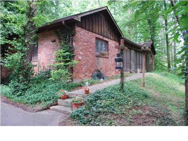 4914 Chenoweth Run Road Louisville, KY 40299 - Photo 2 of 15 Additional Photo