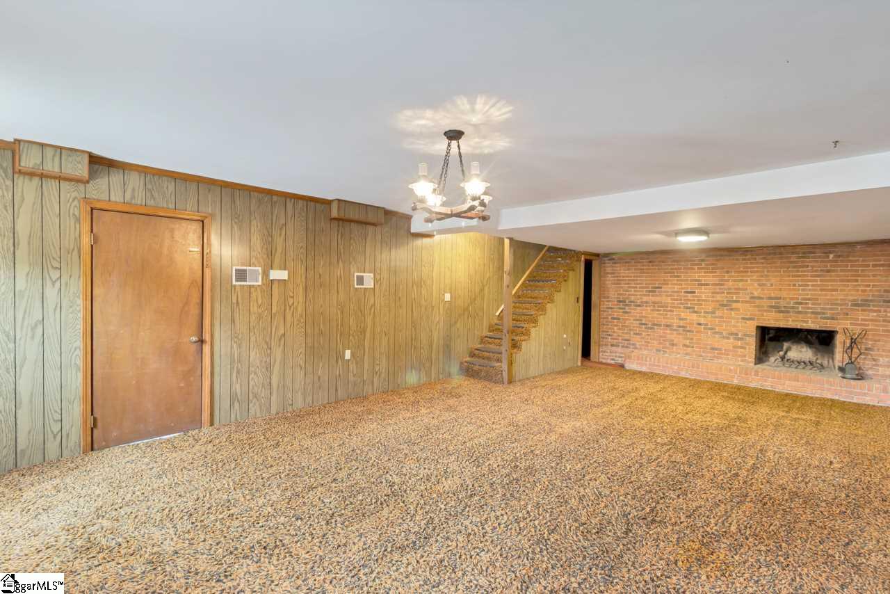 111 Waterloo Circle Greer, SC 29650 - Photo 20 of 34 Gallery Image 20