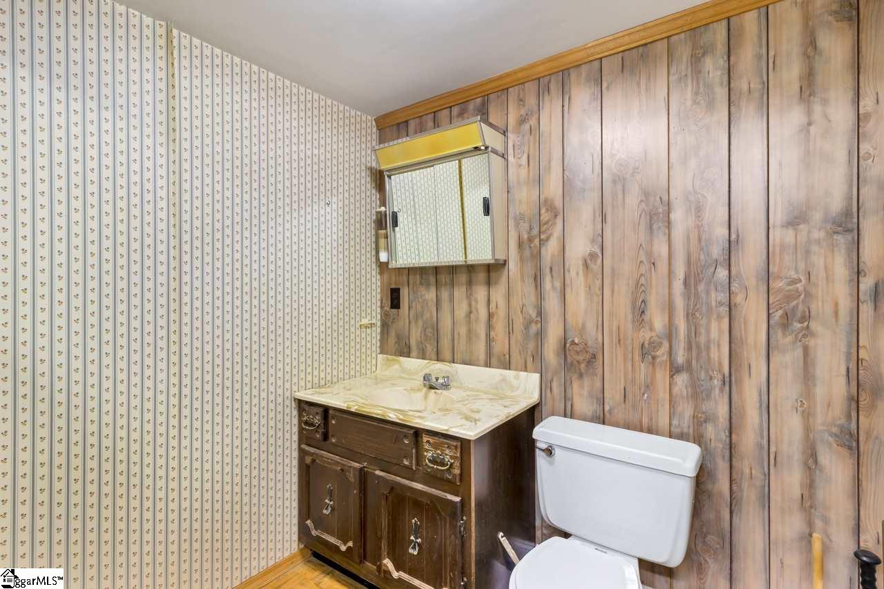 111 Waterloo Circle Greer, SC 29650 - Photo 27 of 34 Gallery Image 27