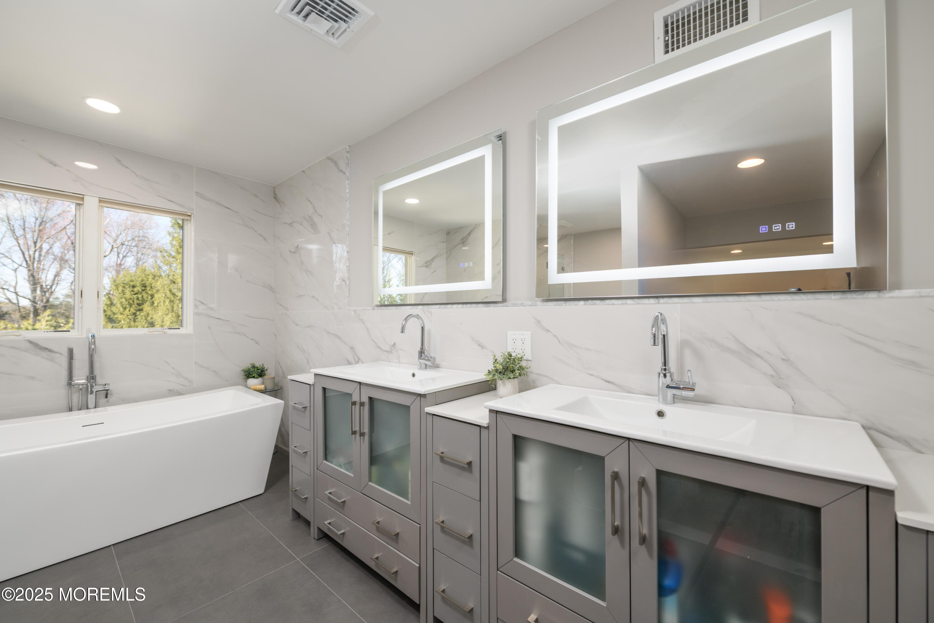 13 Dora Lane Holmdel, NJ 07733 - Photo 43 of 101 BAP_8775-Edit