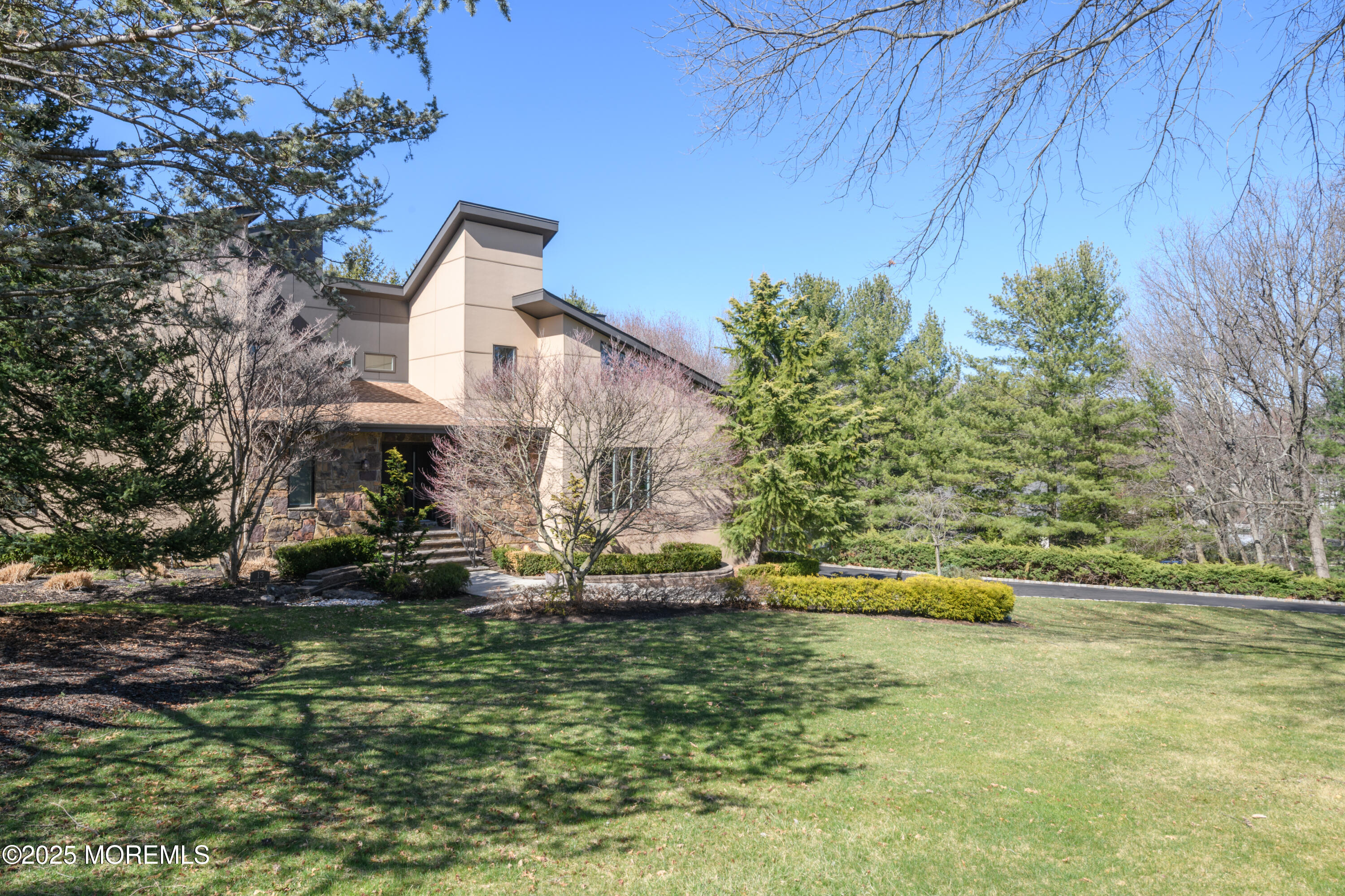 13 Dora Lane Holmdel, NJ 07733 - Photo 7 of 101 BAP_8674-Edit