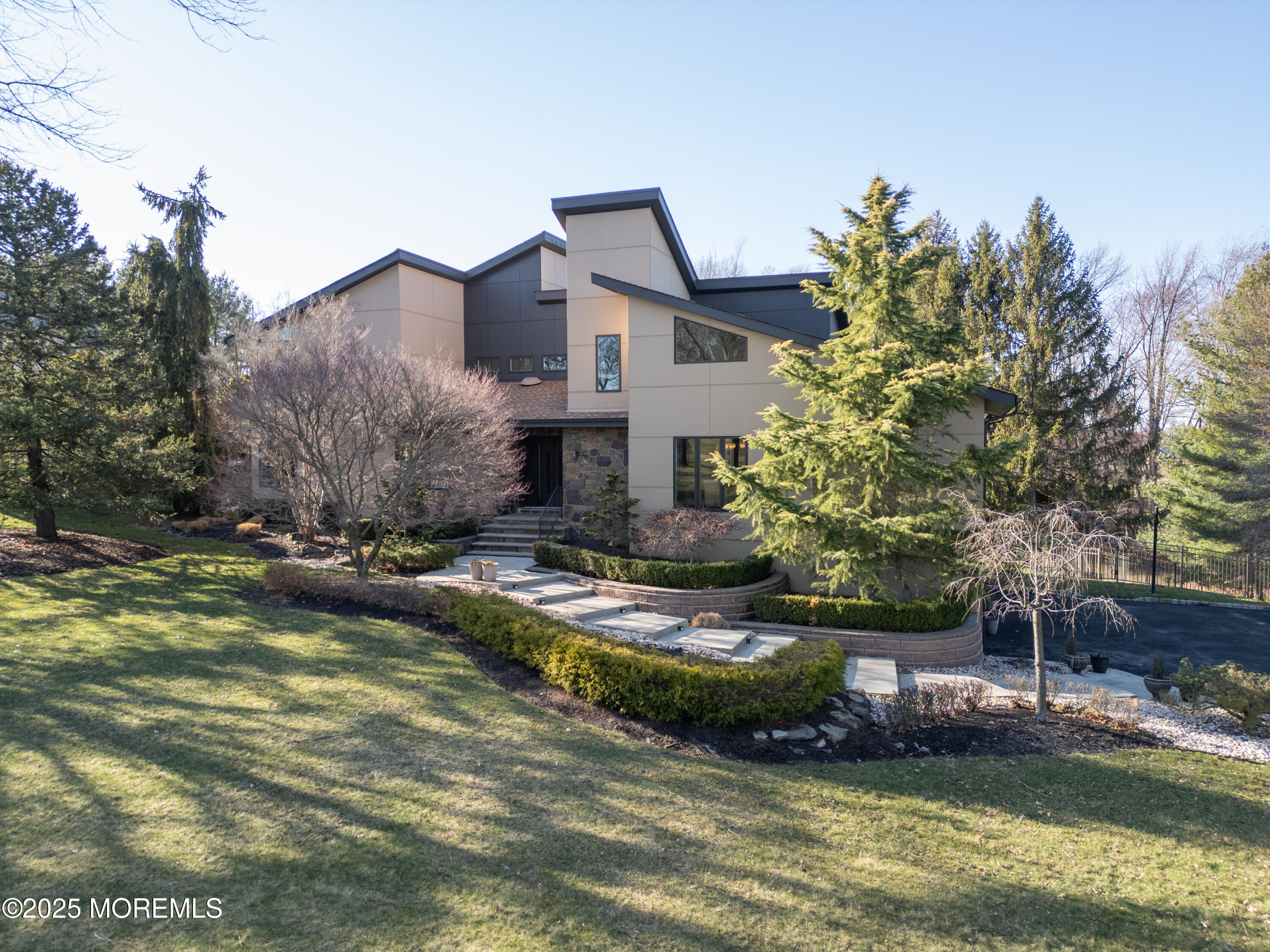 13 Dora Lane Holmdel, NJ 07733 - Photo 8 of 101 DJI_0486