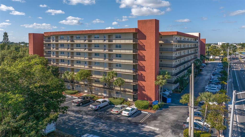 2350 Northeast 14th Street Causeway, Unit 609 Pompano Beach, FL 33062 - Photo 35 of 42 a view of a building