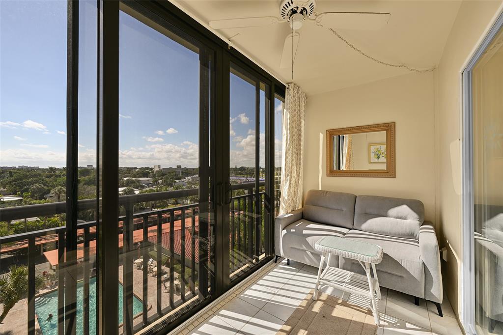 2350 Northeast 14th Street Causeway, Unit 609 Pompano Beach, FL 33062 - Photo 10 of 42 a living room with furniture