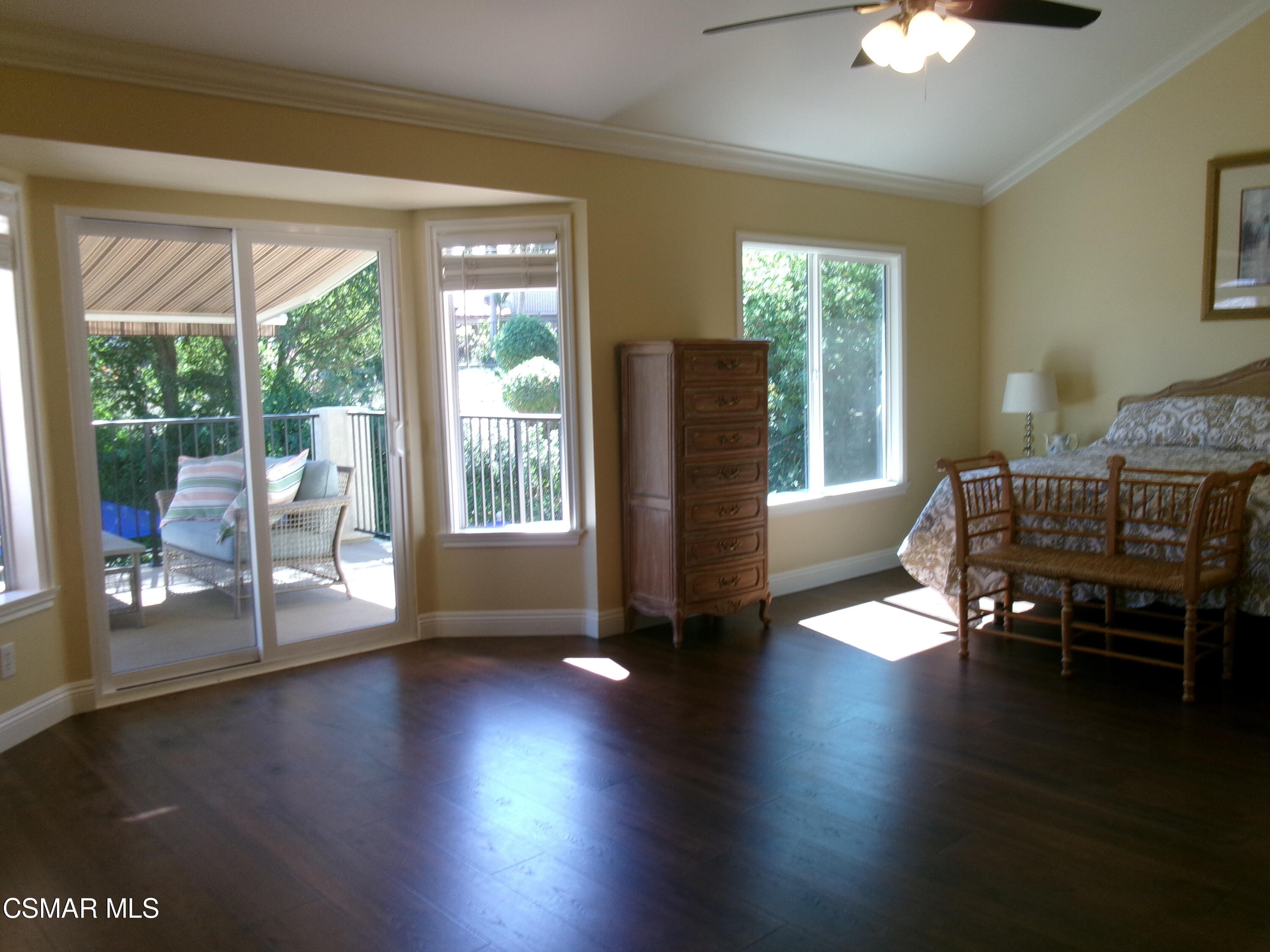 788 Devore Avenue Simi Valley, CA 93065 - Photo 31 of 92 100_4079