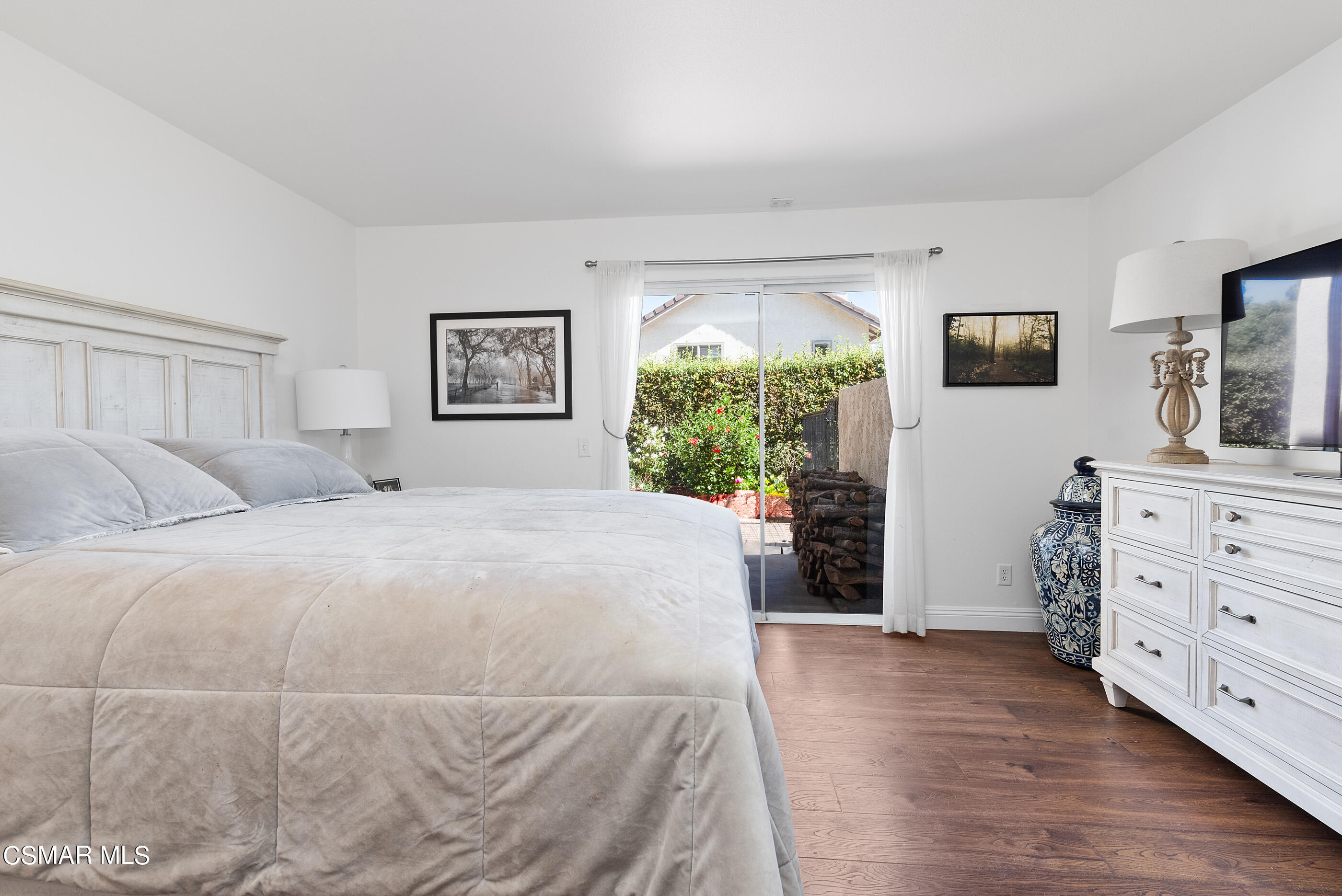 788 Devore Avenue Simi Valley, CA 93065 - Photo 47 of 92 788 Devore Ave Simi Valley-23