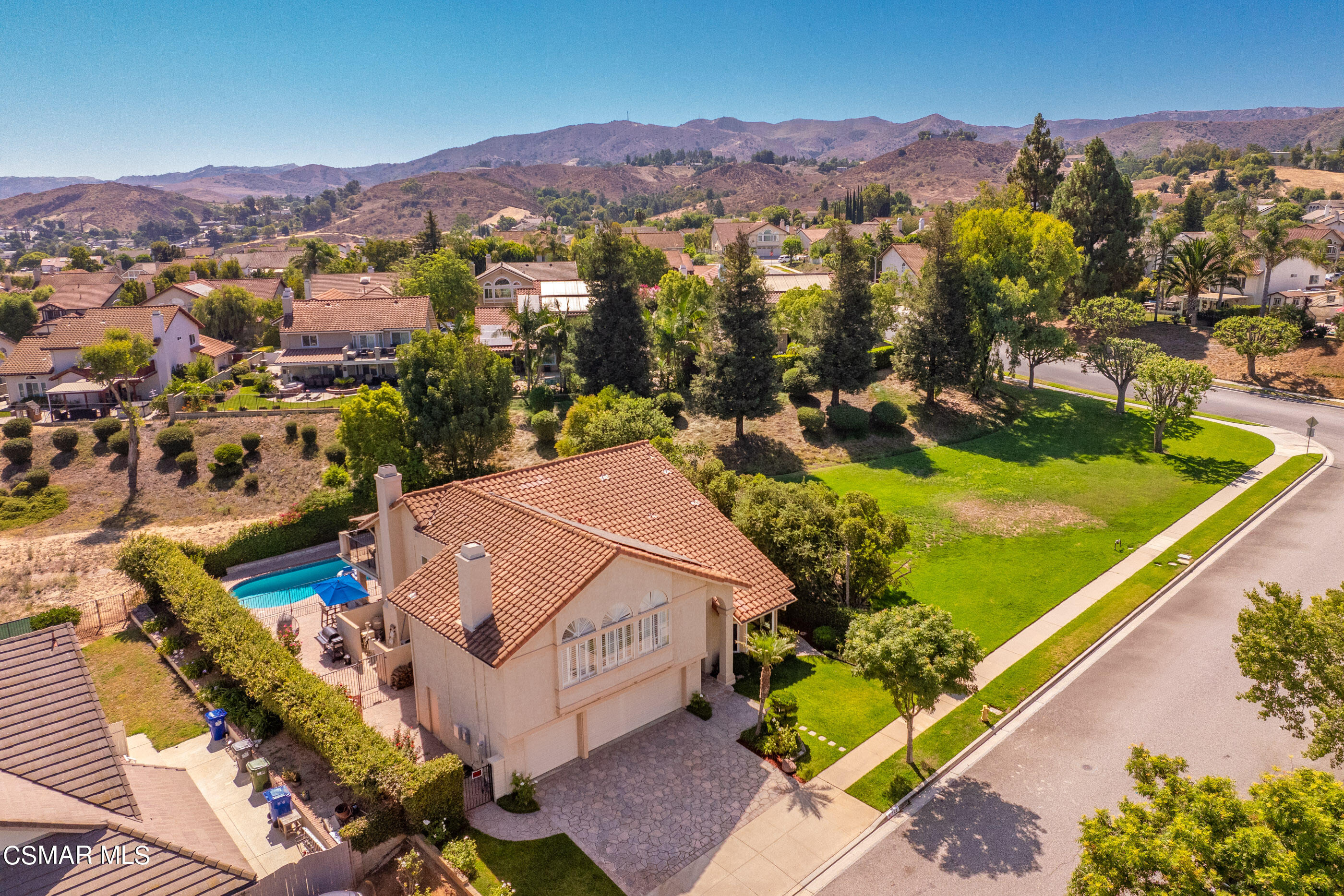 788 Devore Avenue Simi Valley, CA 93065 - Photo 86 of 92 788 Devore Ave Simi Valley-65