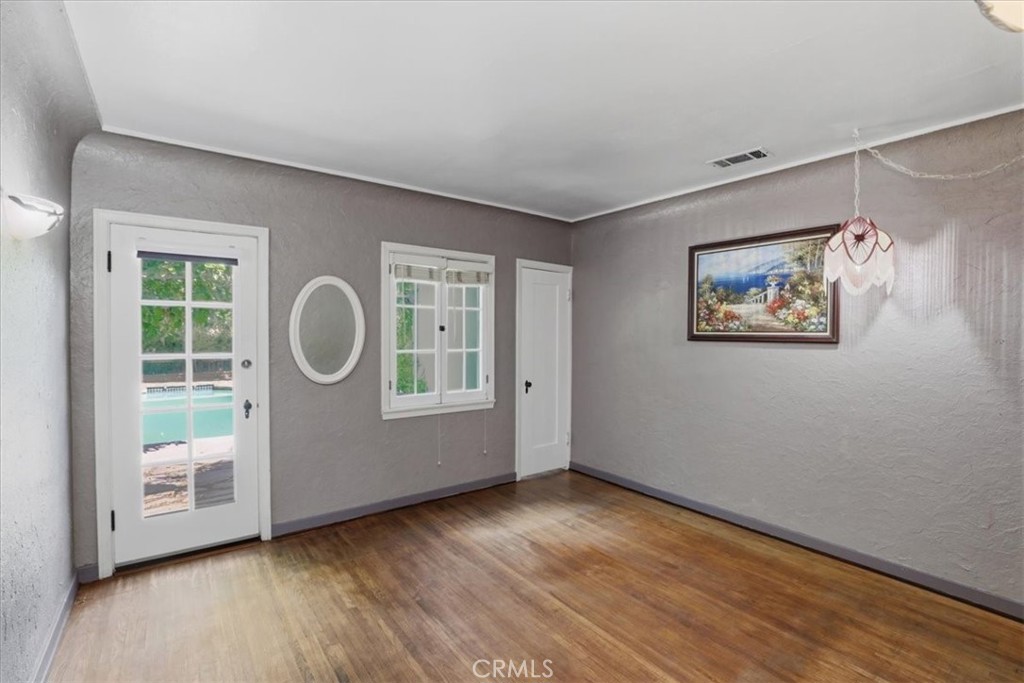 4593 Merrill Avenue Riverside, CA 92506 - Photo 18 of 34