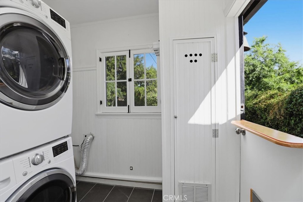 4593 Merrill Avenue Riverside, CA 92506 - Photo 25 of 34