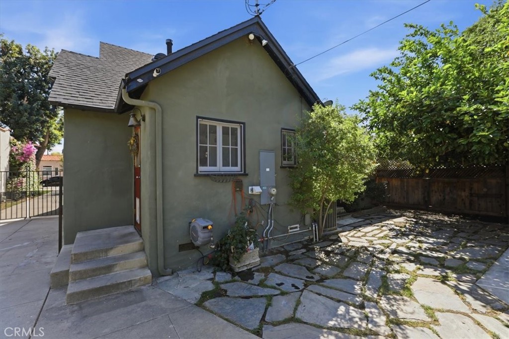 4593 Merrill Avenue Riverside, CA 92506 - Photo 32 of 34