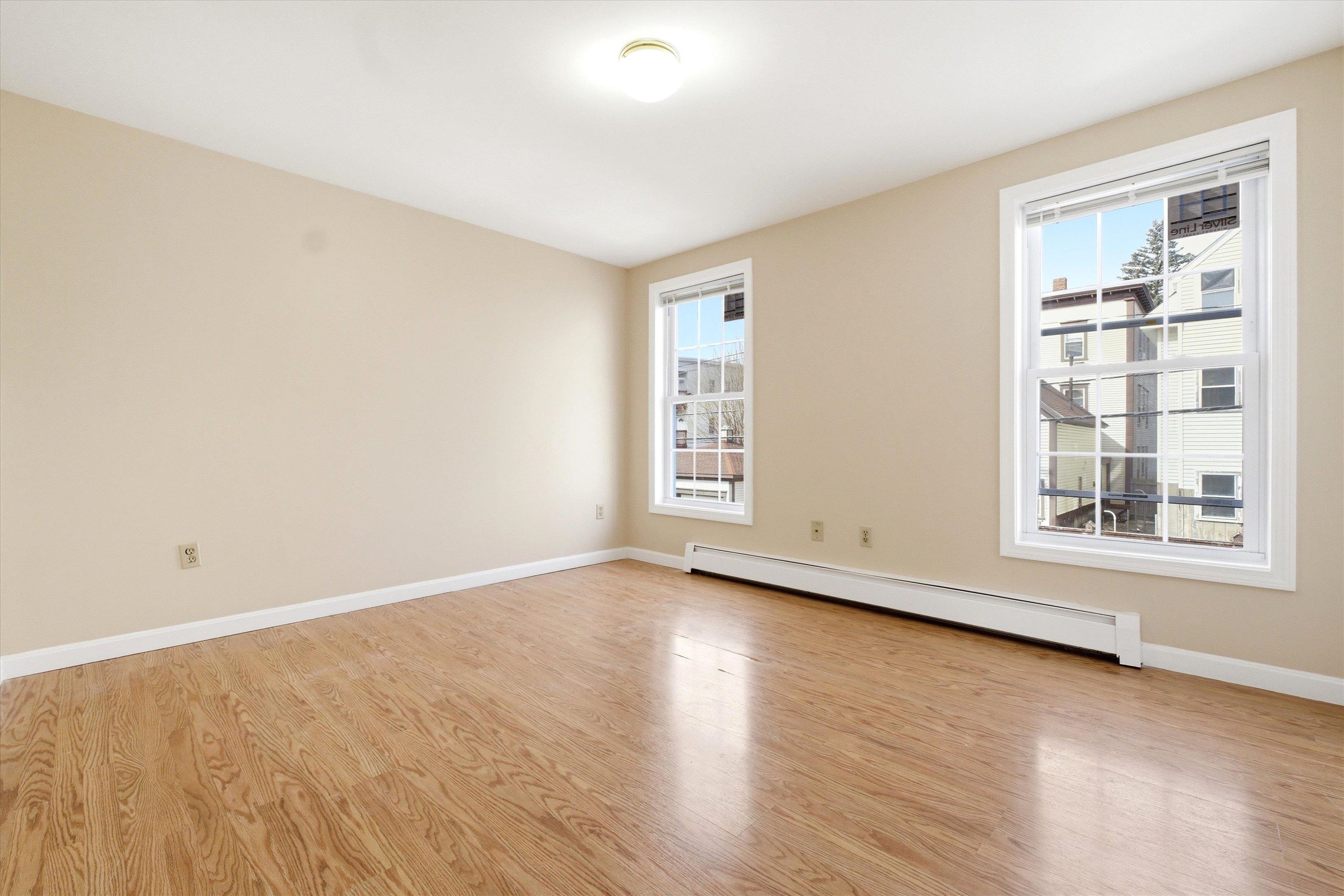 180 Spruce Street, Unit A Manchester, NH 03103 - Photo 13 of 26