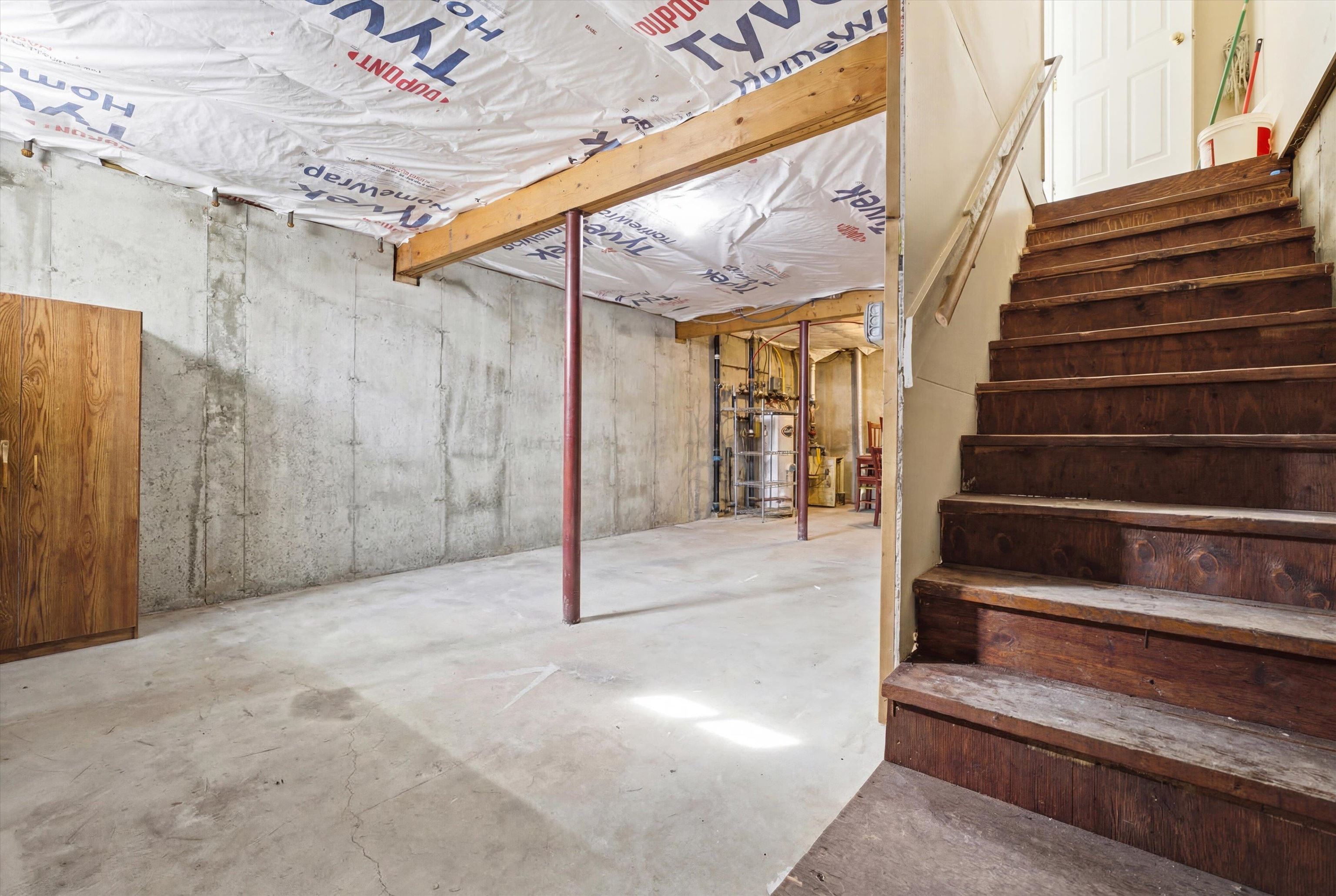 180 Spruce Street, Unit A Manchester, NH 03103 - Photo 19 of 26