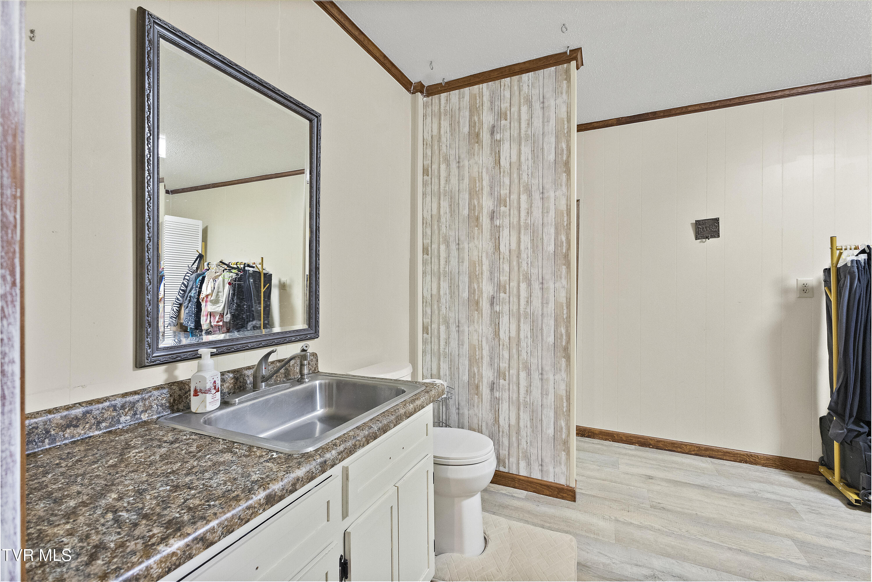 120 Rocky Branch Road Elizabethton, TN 37643 - Photo 54 of 73 128A5781