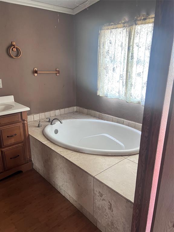 5810 Fm-1769 Graham, TX 76450 - Photo 9 of 15 a bathroom with a bathtub and window