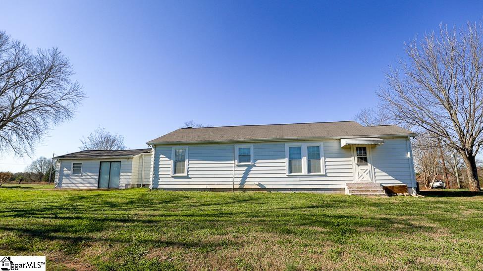 812 Old River Road Piedmont, SC 29673 - Photo 5 of 31