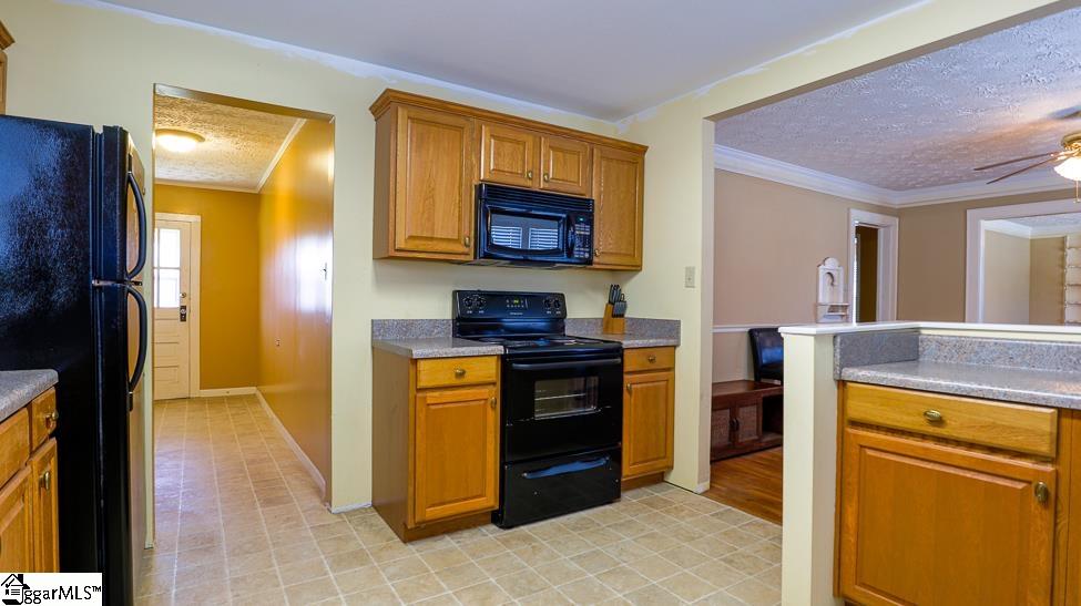 812 Old River Road Piedmont, SC 29673 - Photo 8 of 31
