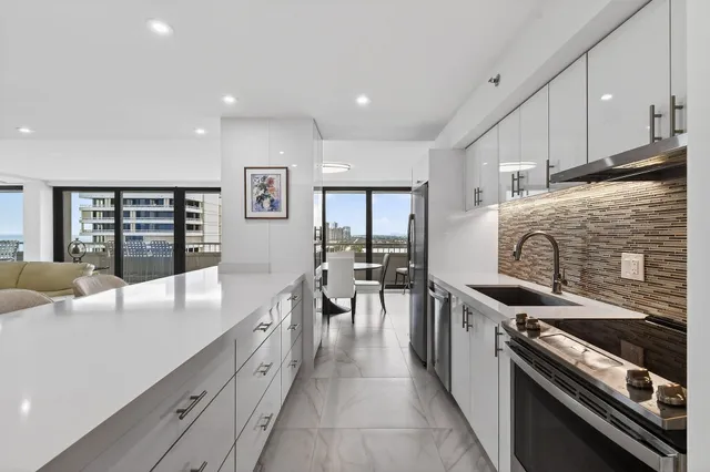 $1,195,000 | 5280 North Ocean Drive, Unit 11F, Singer Island, FL 33404