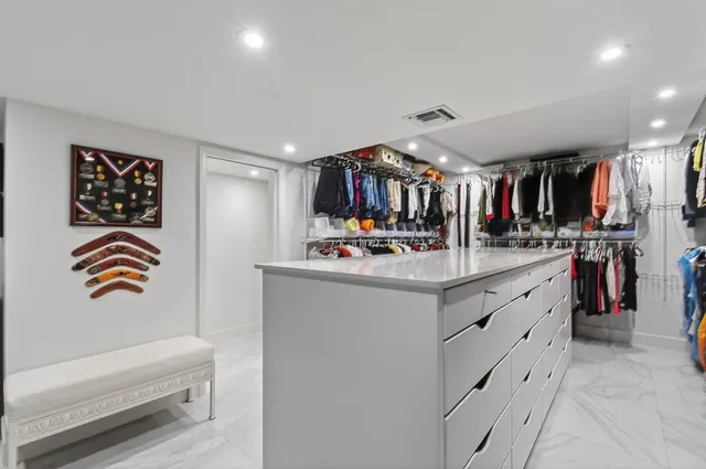 $1,195,000 | 5280 North Ocean Drive, Unit 11F, Singer Island, FL 33404